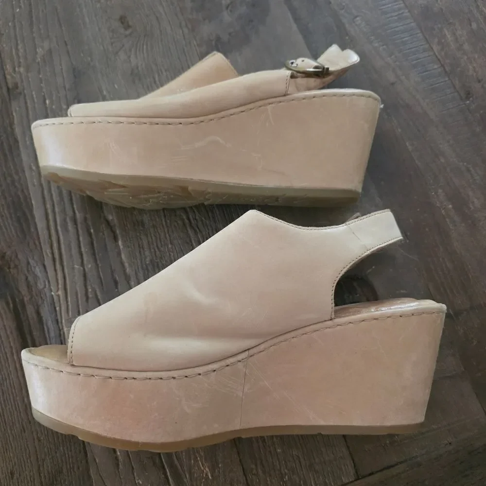 Born Orbit Tan Slingback Leather Platform Open Toe Shoes